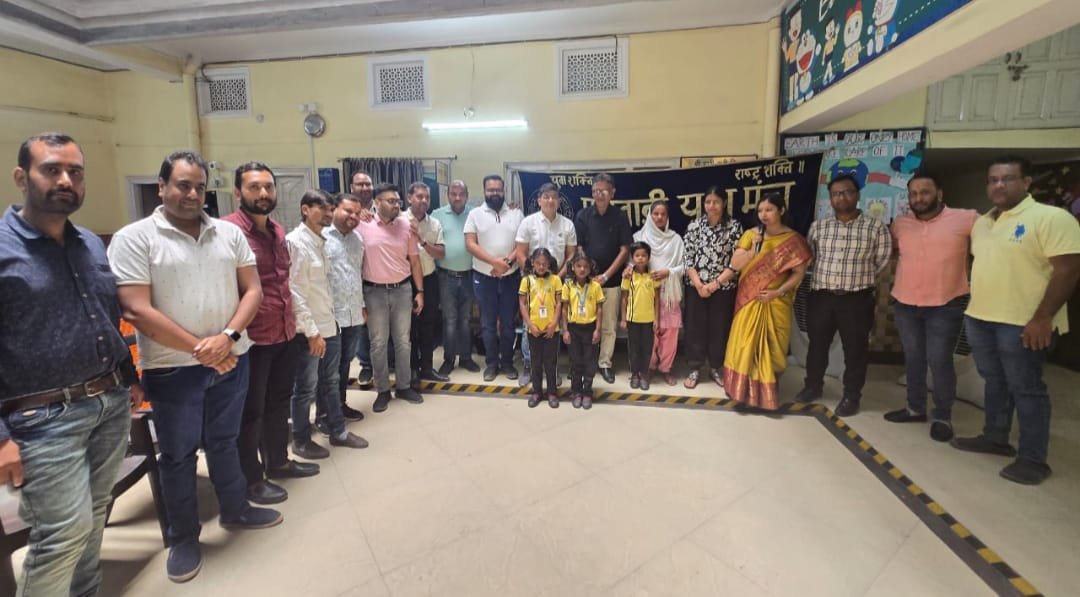 मारवाड़ी युवा मंच रांची ने लिया 3 बच्चियों की शिक्षा का जिम्मा साथ ही कन्या भ्रूण हत्त्या के विरुद्ध हस्ताक्षर अभियान आयोजन किया
