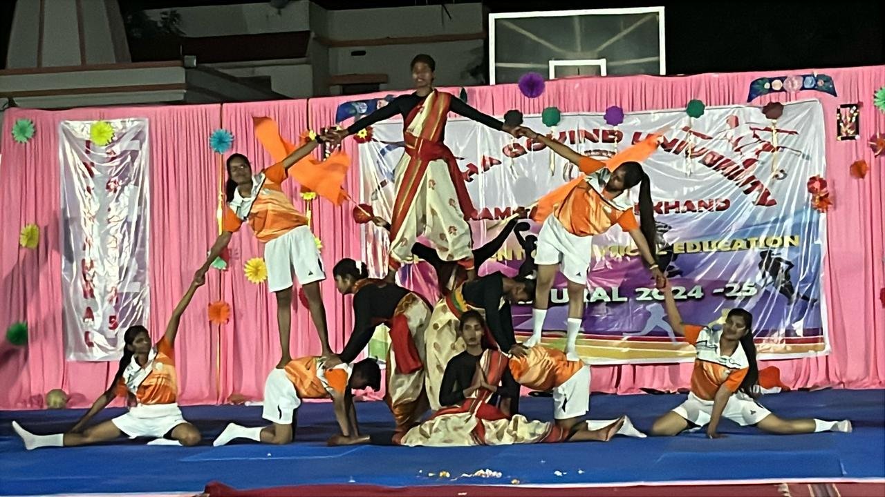 राधा गोविंद विश्वविद्यालय में भव्य इन्ट्राम्यूरल समापन समारोह 2024–25 का आयोजन