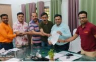 रामगढ़ चैंबर्स ऑफ़ कॉमर्स ने बिजली की समस्यों को लेकर अधीक्षण अभियंता को सौंपा ज्ञापन