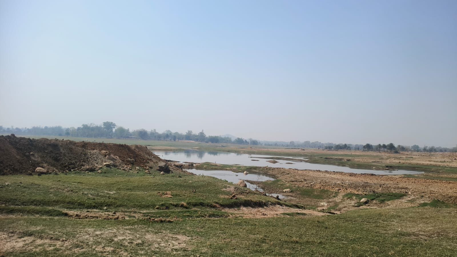कचरवा डैम निर्माण के संवेदक एवं अभियंता पर कार्रवाई करें उपायुक्त: रूचिर तिवारी