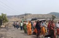 विस्थापित ग्रामीण 75% रोजगार की मांग को लेकर कोयले का उत्पादन किया ठप