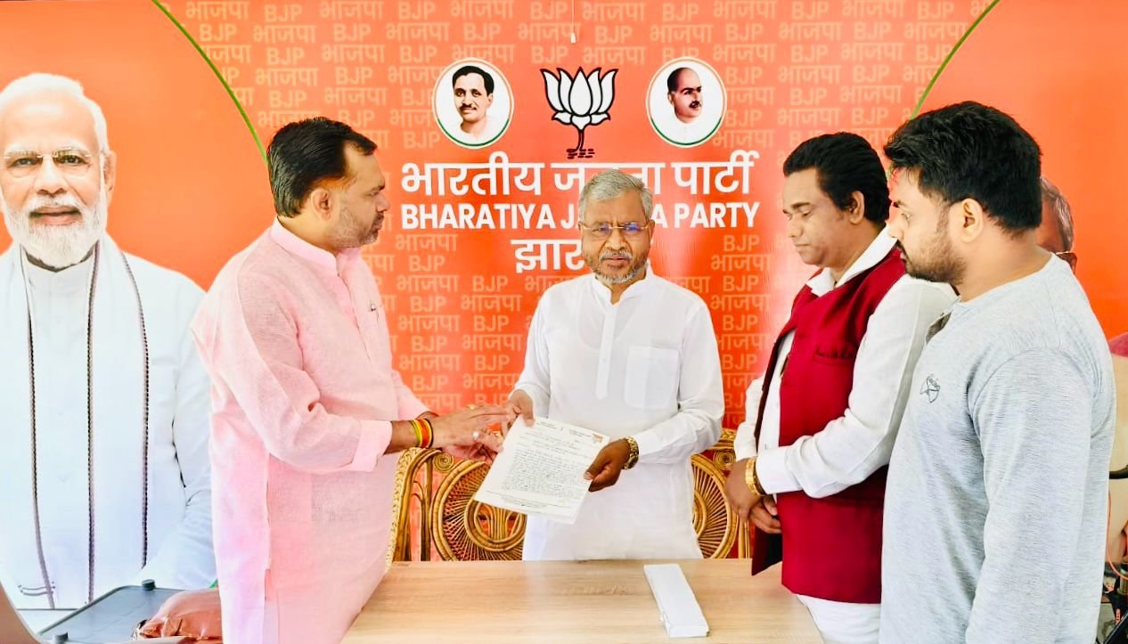 बोकारो में बांग्लादेशी घुसपैठ को लेकर नेता प्रतिपक्ष से मिले कुमार अमित