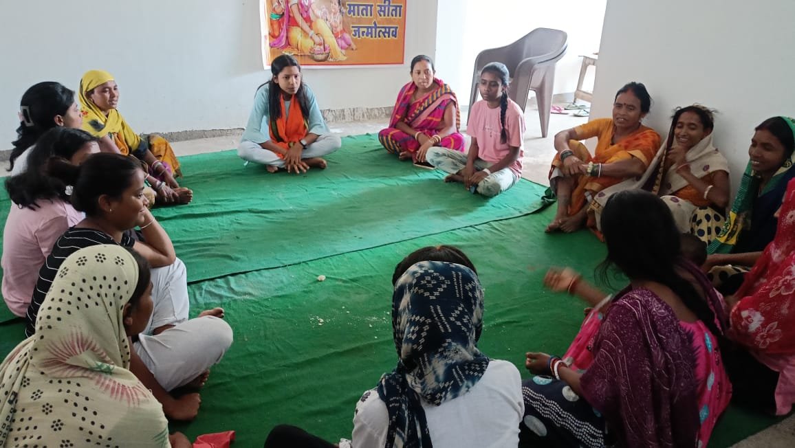 चितरपुर शिवालय मंदिर में दुर्गा वाहिनी ने माता सीता का जन्मोत्सव धूमधाम से मनाया