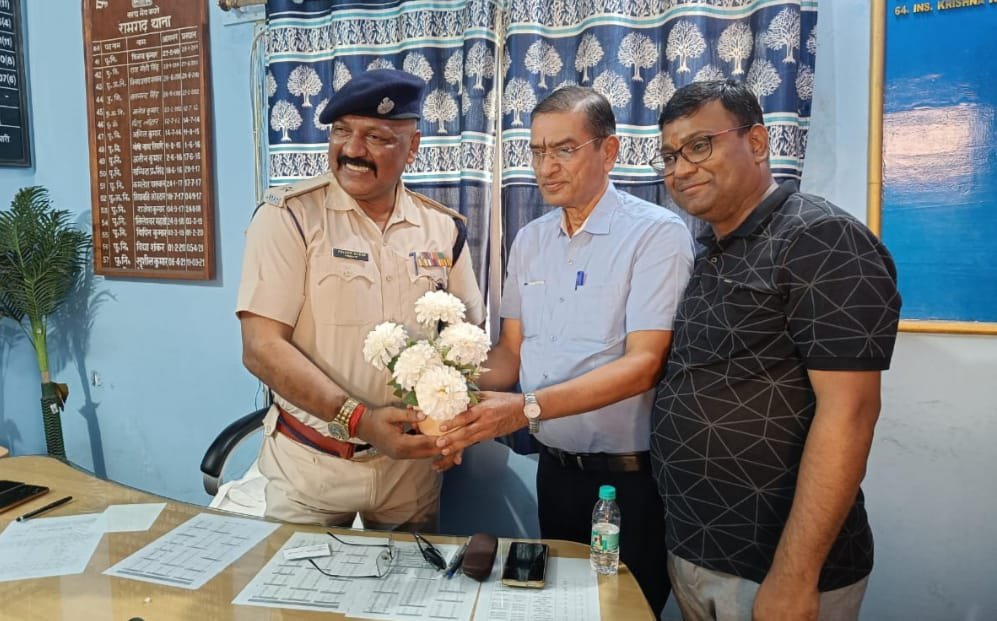 रामगढ़ के नए थाना प्रभारी का किया गया स्वागत