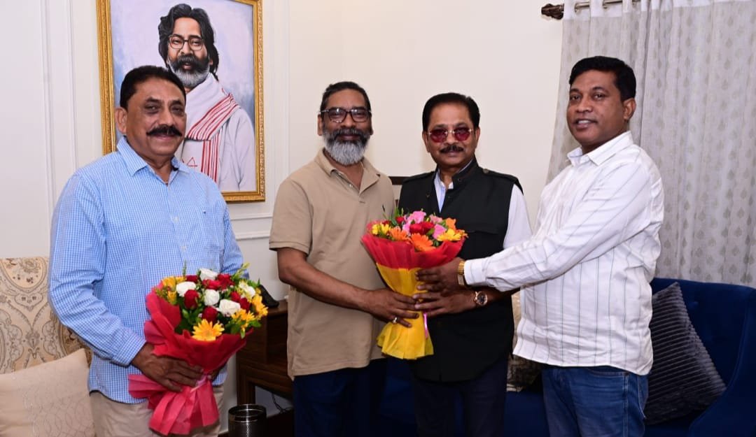 मुख्यमंत्री से मिले पूर्व राज्यसभा सांसद,राज्य के विकास पर हुई चर्चा