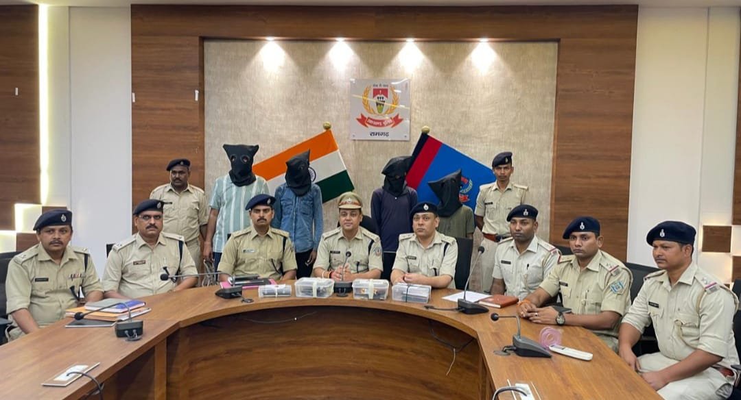 रामगढ़ पुलिस को मिली बड़ी सफलता,राहुल दुबे गैंग के 4 अपराधी गिरफ्तार