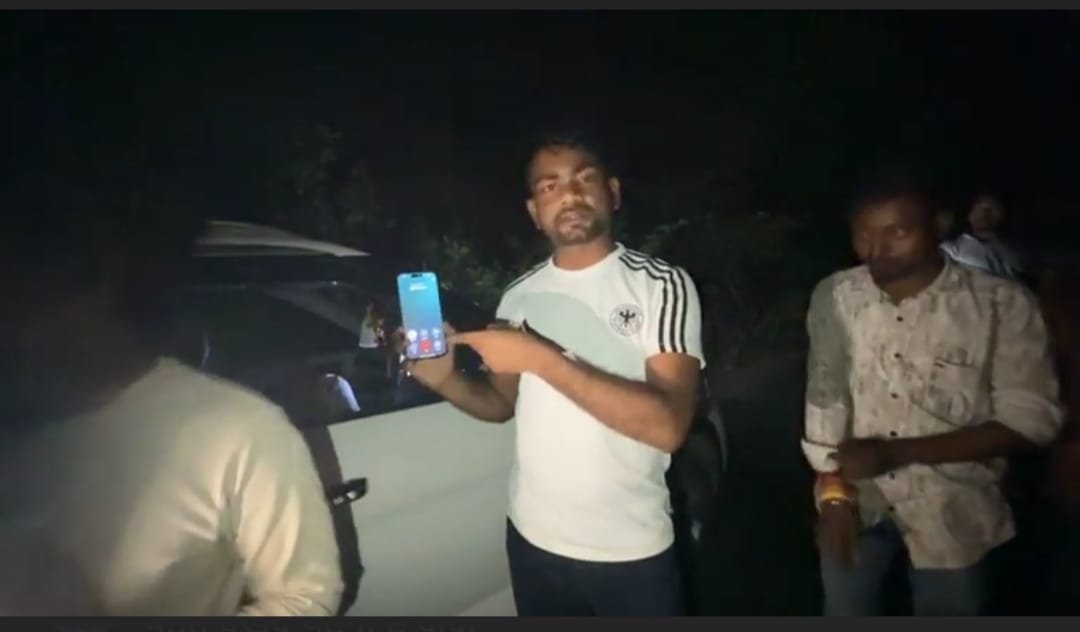 विधि व्यवस्था की लापरवाही को देखते हुए नावाडीह थाना प्रभारी को अविलंब हटाया जाए: टाइगर जयराम महतो