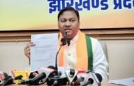 “बिना स्थानीय नीति के नियुक्तियाँ और घोटालों की शराब नीति: भाजपा ने साधा निशाना”