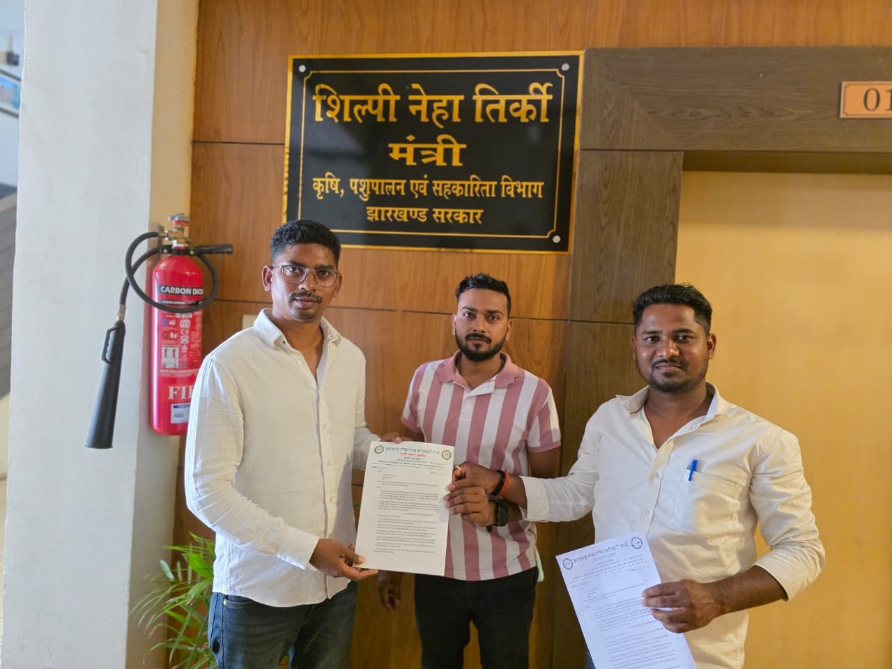 झारखंड में मिलेट की खेती को बढ़ावा देने की मांग को लेकर कृषि मंत्री को सौंपा गया ज्ञापन