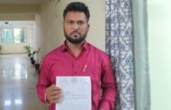 संविदा कर्मियों के स्थानांतरण पर आपत्ति,बीस सूत्री अध्यक्ष ने सौंपा ज्ञापन