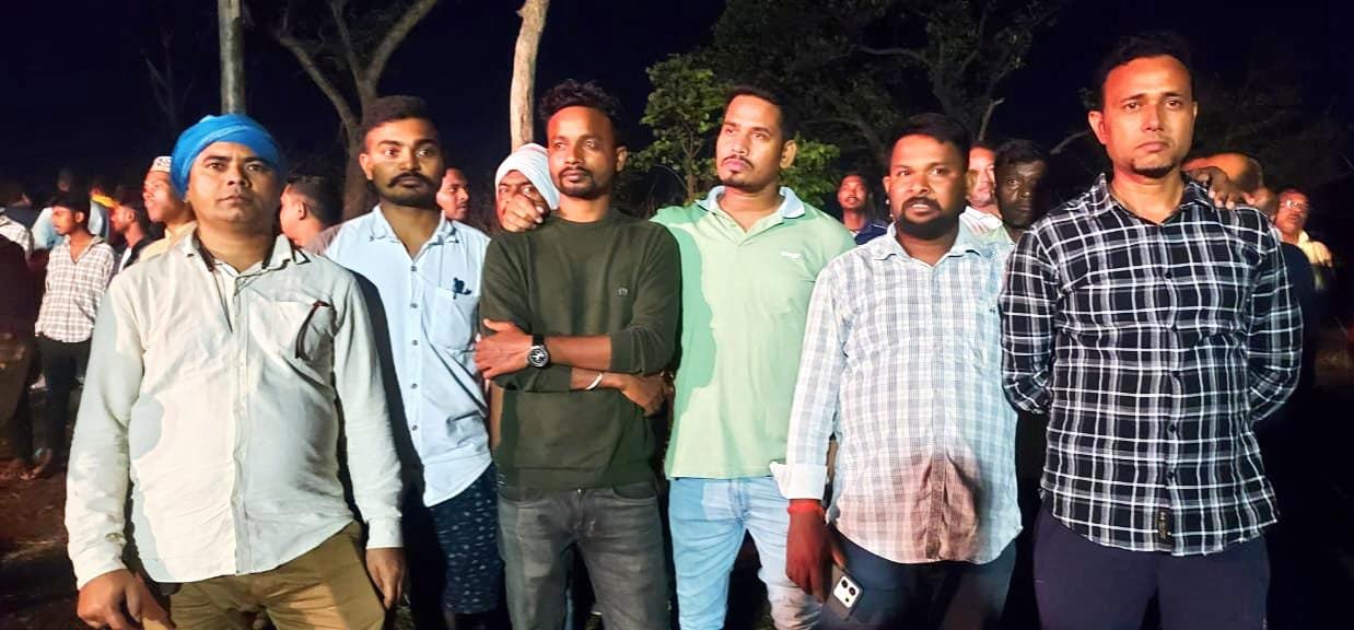 भूचूंग़डीह की अवैध खदानों में लगी आग को बुझाने में ठेका मजदूर की मौत, सुरक्षा में बड़ी चूक बनी मौत का कारण : रवि महतो