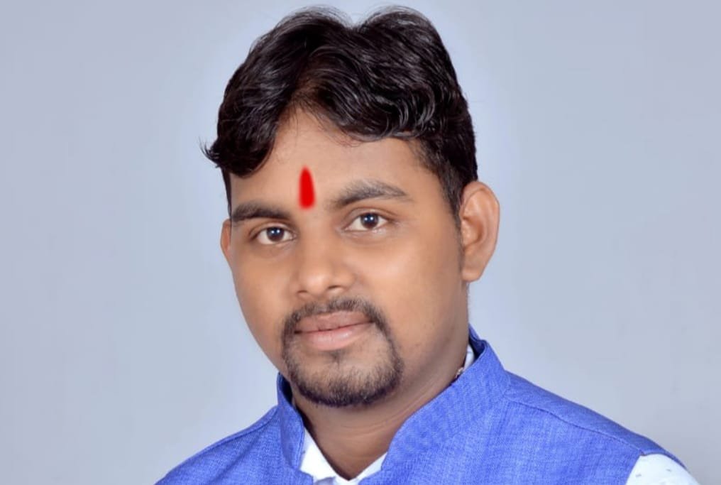 कांग्रेस पार्टी के रामगढ़ जिला सोशल मीडिया प्रभारी बने कमलेश कुमार महतो