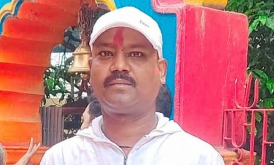 रामगढ़ शहर में पेयजल और बिजली की कटौती से लोग परेशान,कर रहे त्राहिमाम