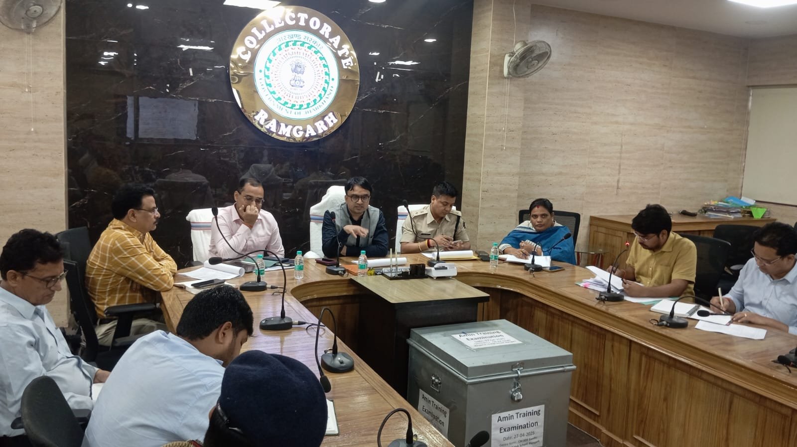 जिला पर्यावरण एवं प्रदूषण नियंत्रण से संबंधित बैठक उपायुक्त की अध्यक्षता में हुई