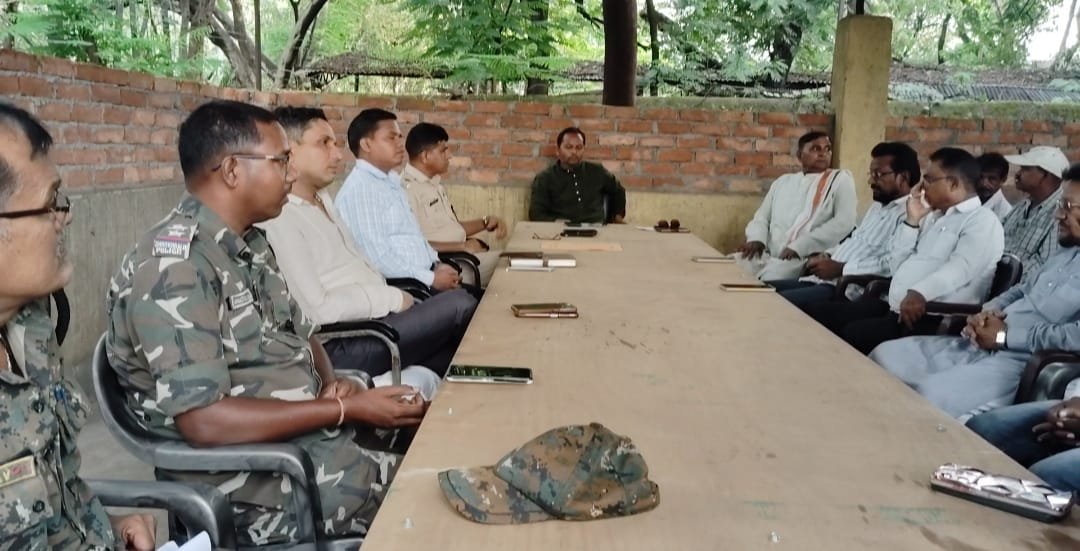 बकरीद पर्व को लेकर रजरप्पा थाना में हुआ शांति-समिति बैठक का आयोजन