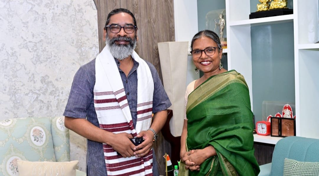 मुख्यमंत्री से सिदो-कान्हु मुर्मू विश्वविद्यालय,दुमका की पूर्व कुलपति डॉ मिंज ने मुलाकात की