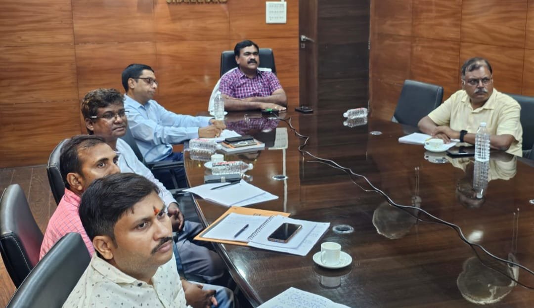 सभी मतदान केंद्रों पर अधिकतम मतदाताओं की संख्या 1200 के अंदर होगी सुव्यवस्थित