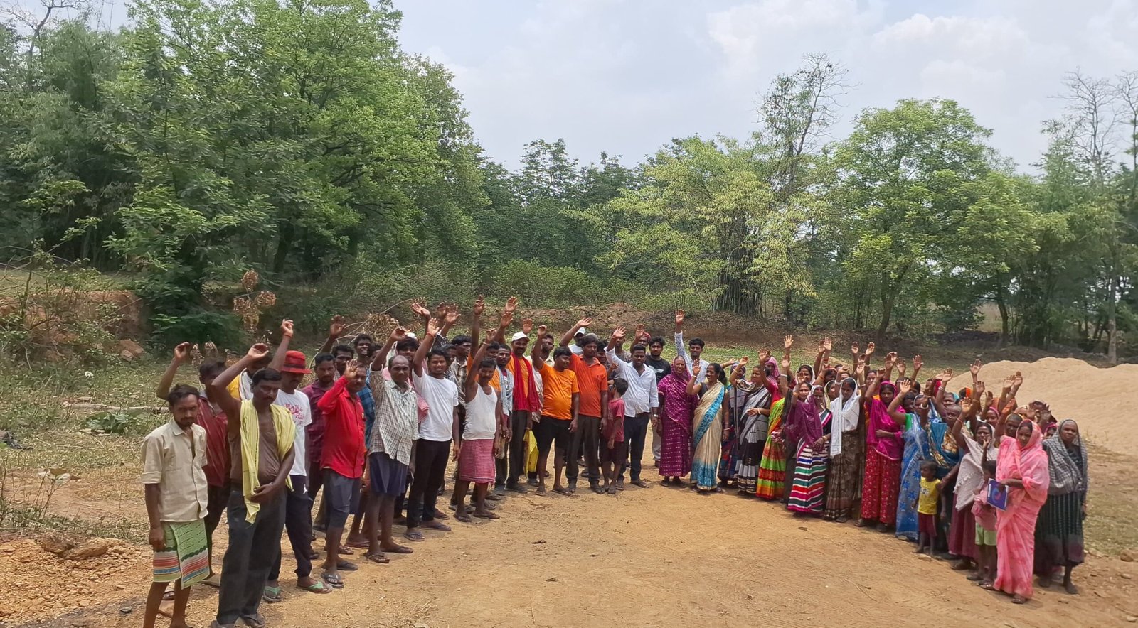 समुदायिक भवन प्रस्तावित स्थल पर ही बनाने का निर्णय लिया : ग्रामीण
