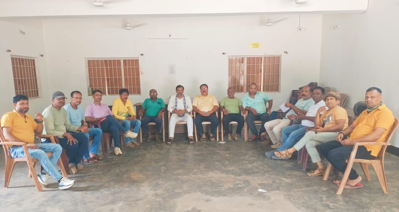 पीवीयूएनएल छोटे वाणिज्यिक वाहन संगठन की बैठक संपन्न