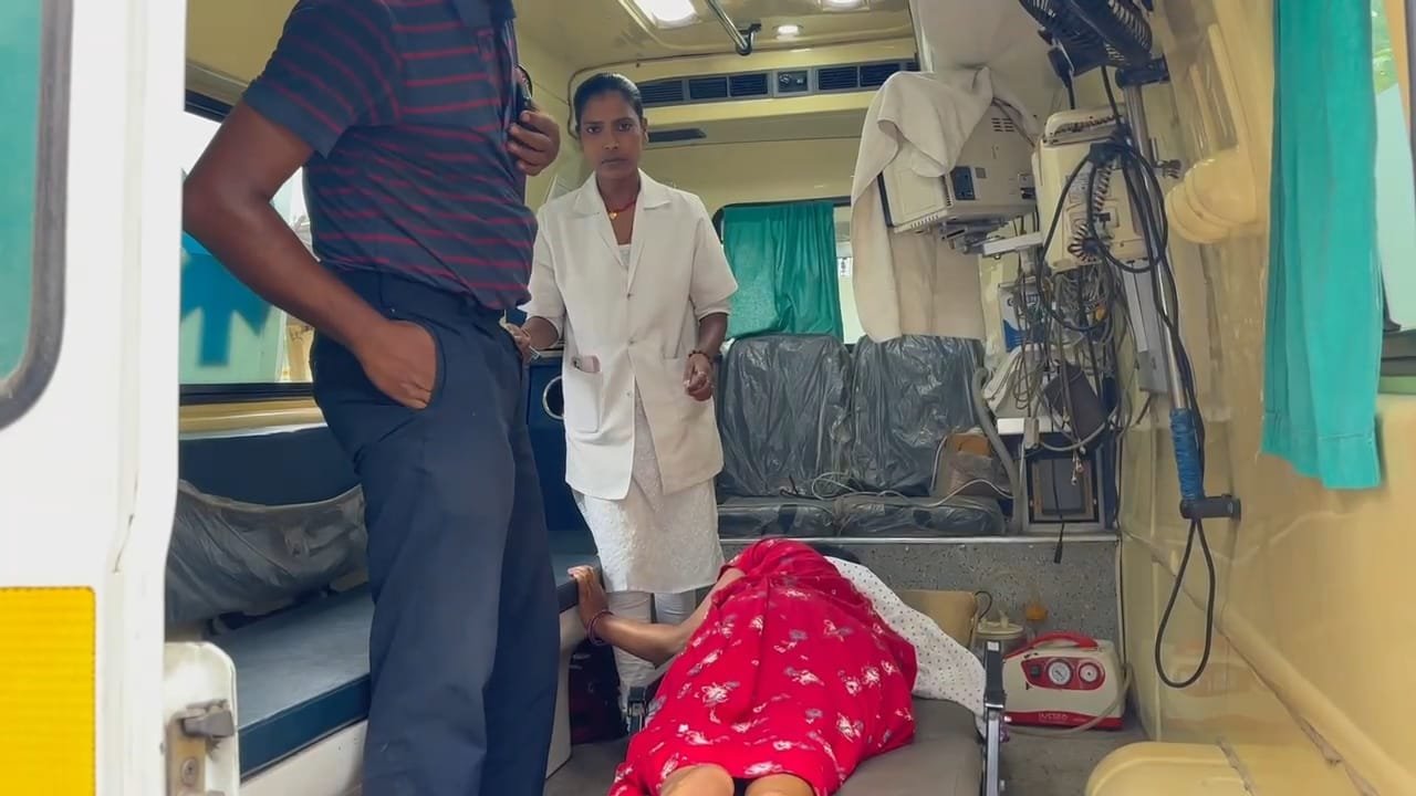 कपड़ा टांगने के दौरान महिला को लगा करंट, हुई घायल हुई, सदर अस्पताल रेफर