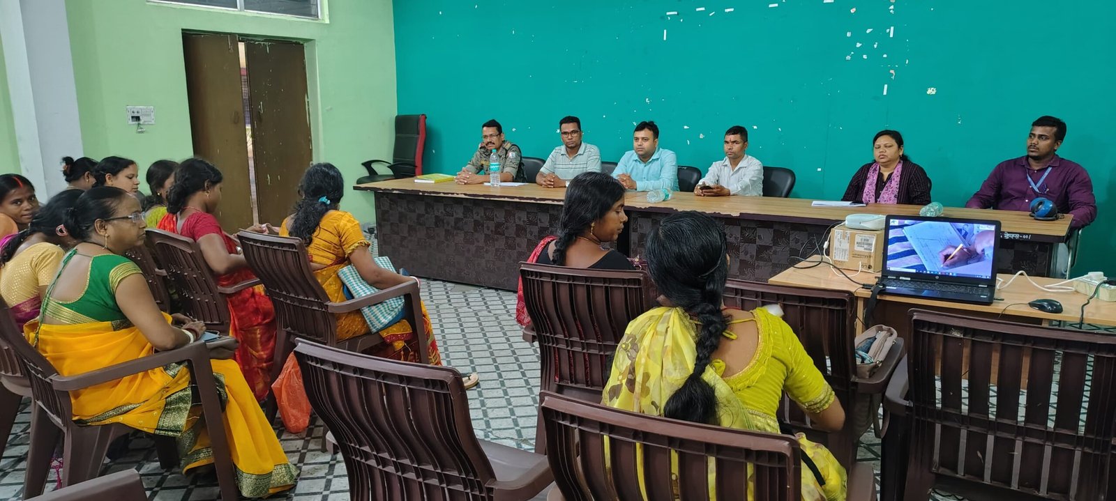 चितरपुर प्रखंड में जेंडर रिसोर्स सेंटर के सलाहकार समिति का गठन किया गया