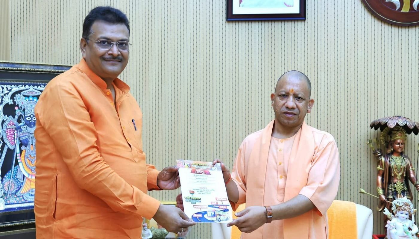 हजारीबाग सांसद ने सीएम योगी आदित्यनाथ से की मुलाकात