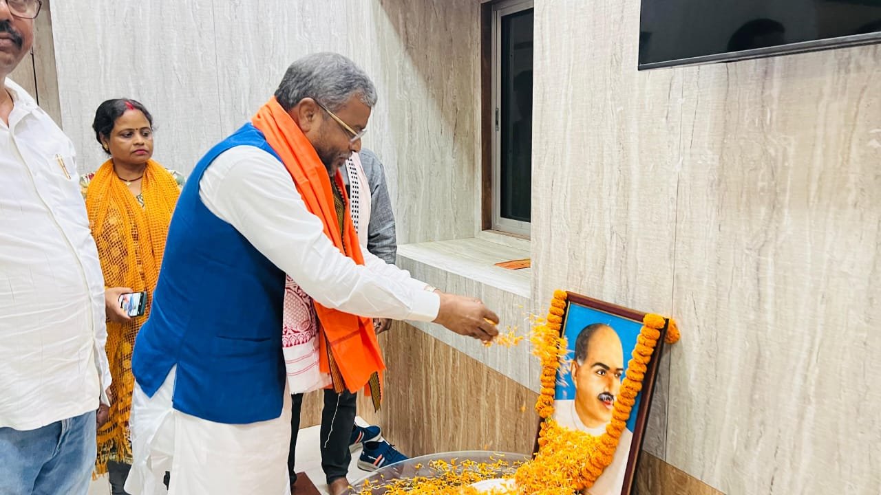 देश की एकता और अखंडता केलिए डॉ श्यामा प्रसाद मुखर्जी ने जान की बाजी लगा दी:बाबूलाल मरांडी