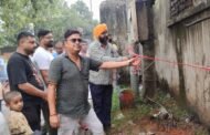 सांसद के सहयोग से पतरातू बस्ती में लगा ट्रांसफार्मर