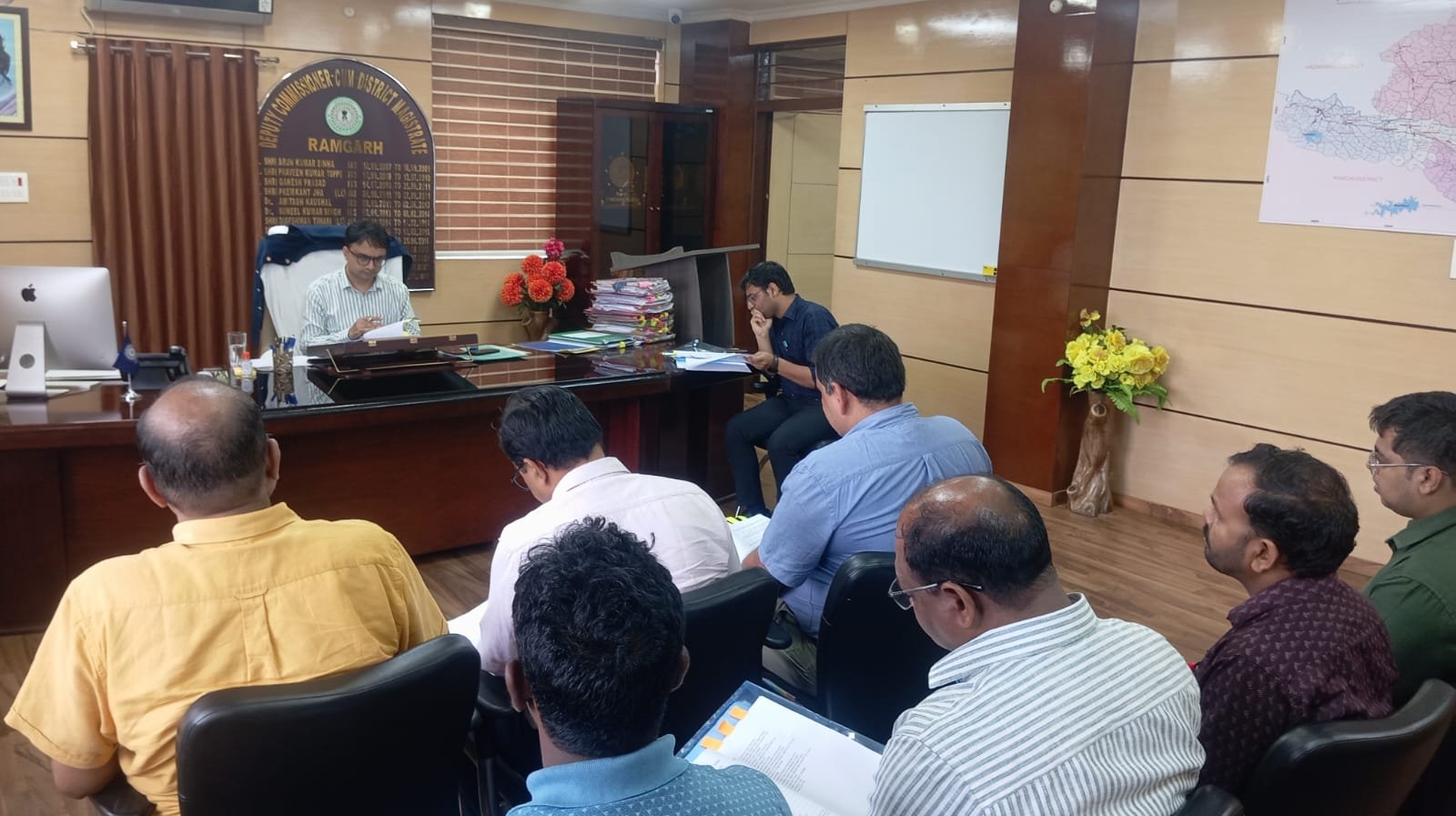 प्रधानमंत्री मत्स्य संपदा योजना के तहत उपायुक्त की अध्यक्षता में हुई बैठक