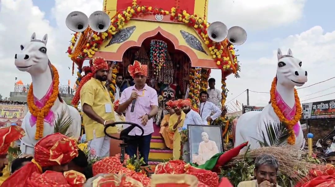 पोना पर्वत जगन्नाथ धाम मेला में उमड़ी श्रद्धालुओं की भीड़