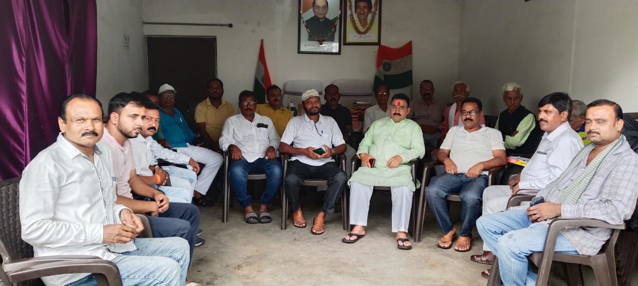 रेलीगढ़ा आरसीएमयू कार्यालय में संयुक्त ट्रेड यूनियन की हुई बैठक