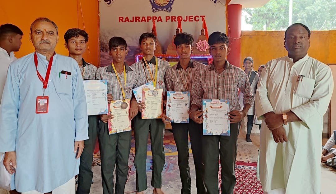 क्षेत्रीय योगासन प्रतियोगिता में सरस्वती विद्या मंदिर के भैया का उत्कृष्ट प्रदर्शन