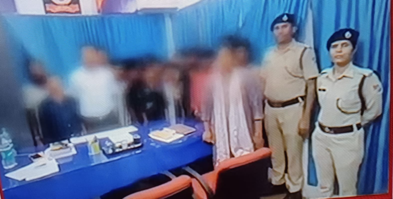 कोडरमा रेलवे पुलिस ने मानव तस्करी का खुलासा किया,14 बच्चों को बरामद किया,दो गिरफ्तार