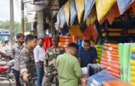 भुरकुंडा पुलिस ने सड़क व फूटपाथ अतिक्रमण करने वाले दुकानदारों को सुचिवद्ध किया