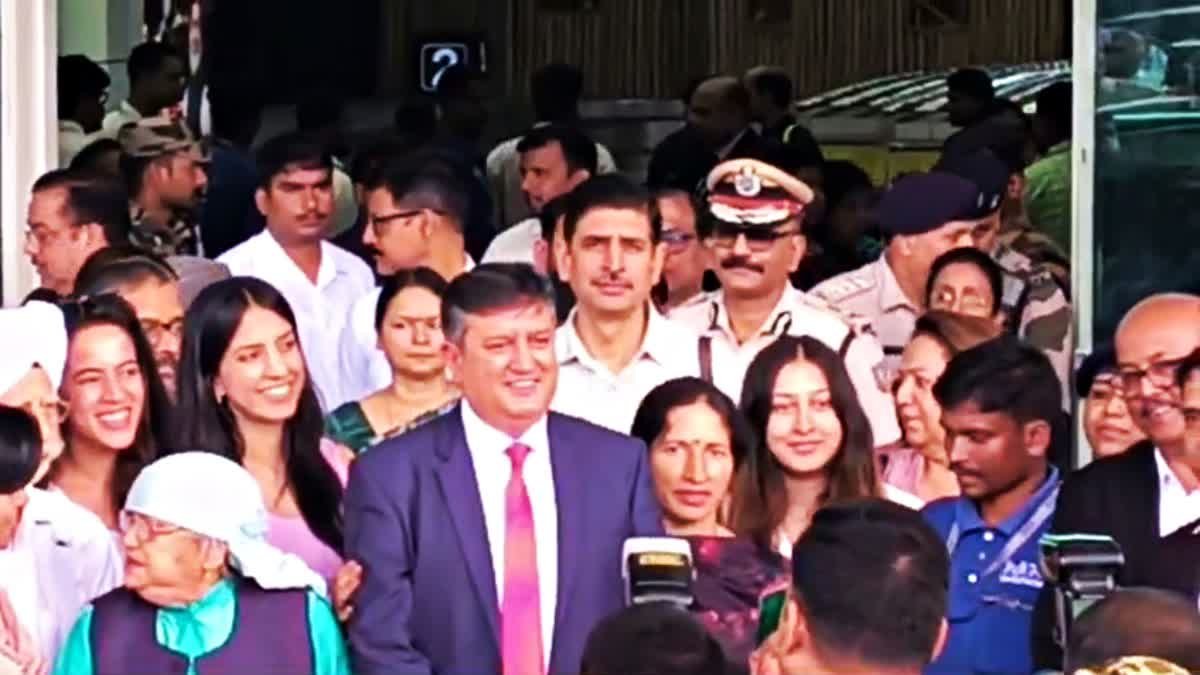 झारखंड हाईकोर्ट के नए चीफ जस्टिस पहुंचे रांची
