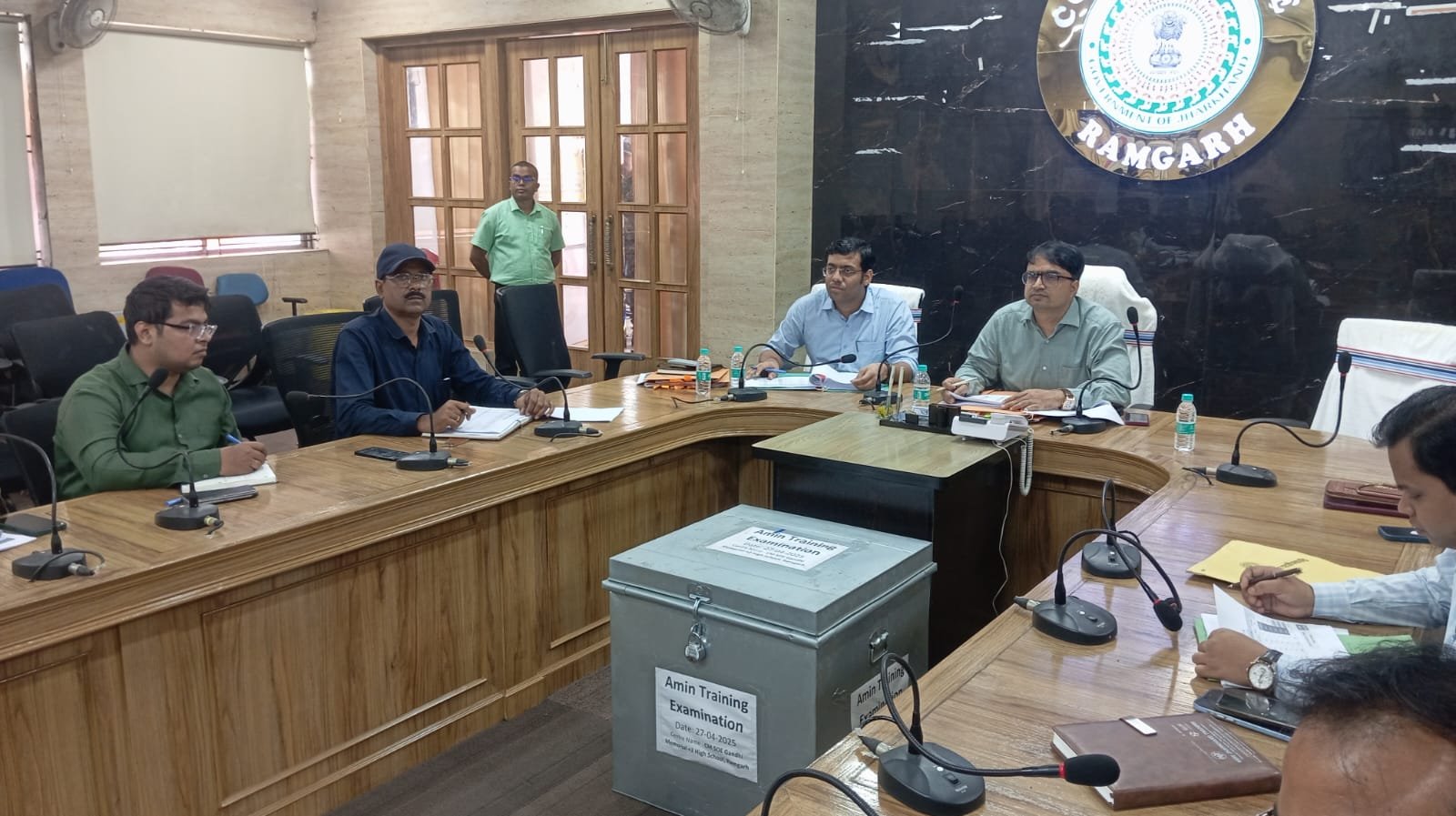 पर्यटन विकास एवं डीएमएफटी के तहत हो रहे विकास कार्यों की उपायुक्त ने की समीक्षा