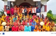 सांसद तीर्थ दर्शन के तहत घर लौटे, श्रद्धालुओं का ढोल बाजे के साथ किया गया स्वागत