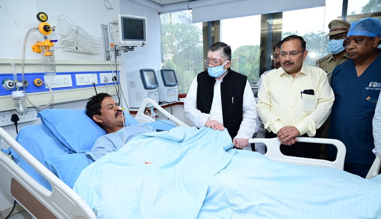 राज्यपाल ने पूर्व अंतरराष्ट्रीय हॉकी खिलाड़ी के स्वास्थ्य की जानकारी ली