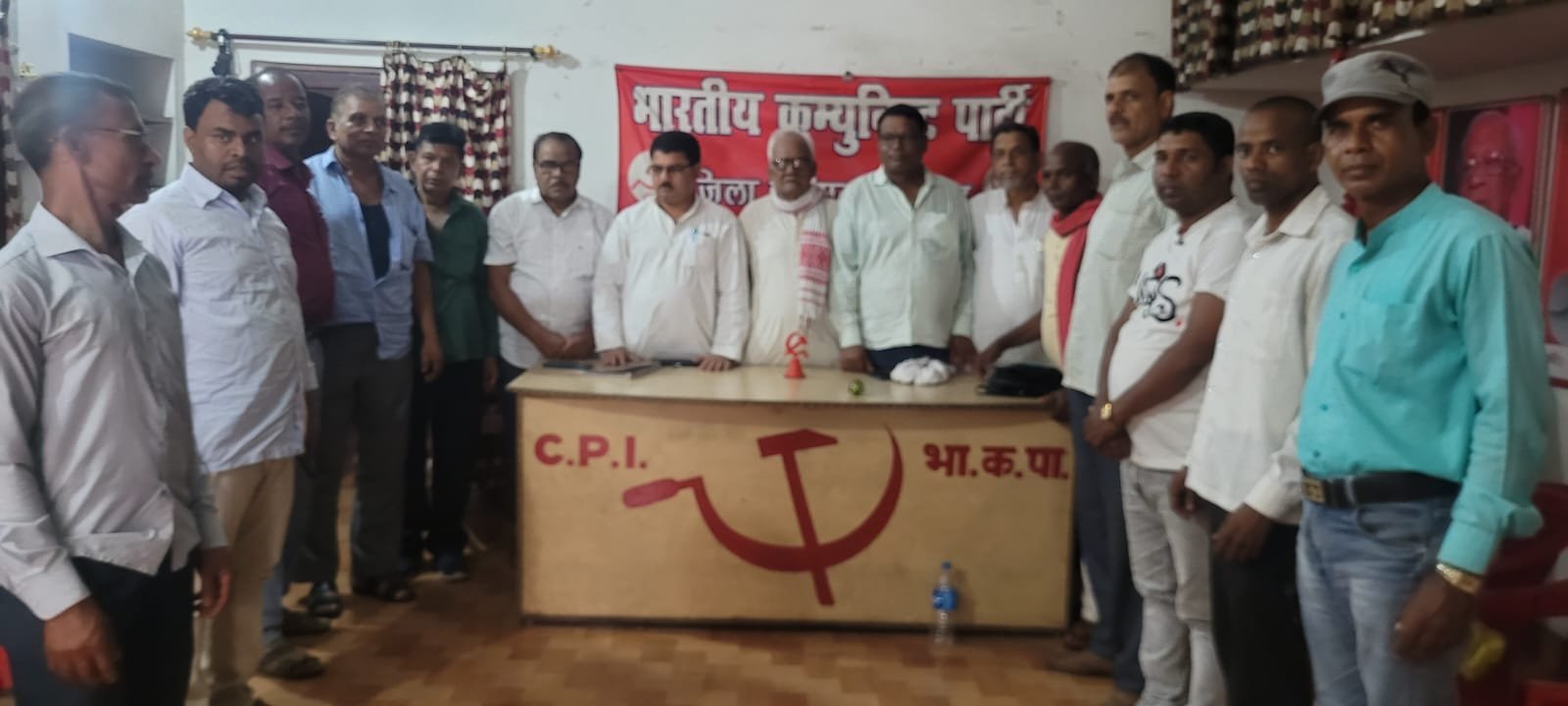 9 जुलाई के आम हड़ताल और चक्का जाम को सफल बनाएं:महेंद्र पाठक