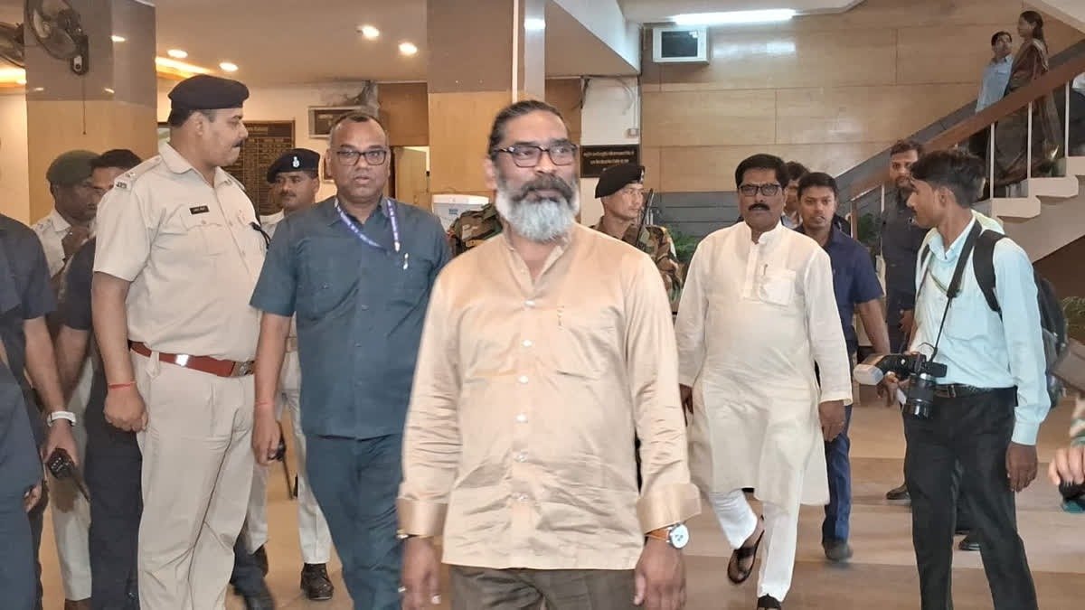 रांची में हेमंत सोरेन कैबिनेट की बैठक,27 प्रस्तावों को मिली मंजूरी,