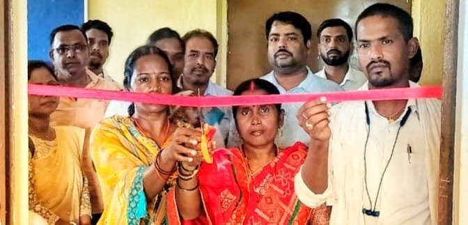 पंचायत भवन में लाइब्रेरी का किया गया उद्घाटन