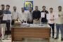 रामगढ़ पुलिस हाय हाय,पुलिस प्रशासन मुर्दाबाद,रामगढ़ थाना पर कार्रवाई हो के नारो से दिन भर गुंजता रहा रामगढ़ थाना क्षेत्र