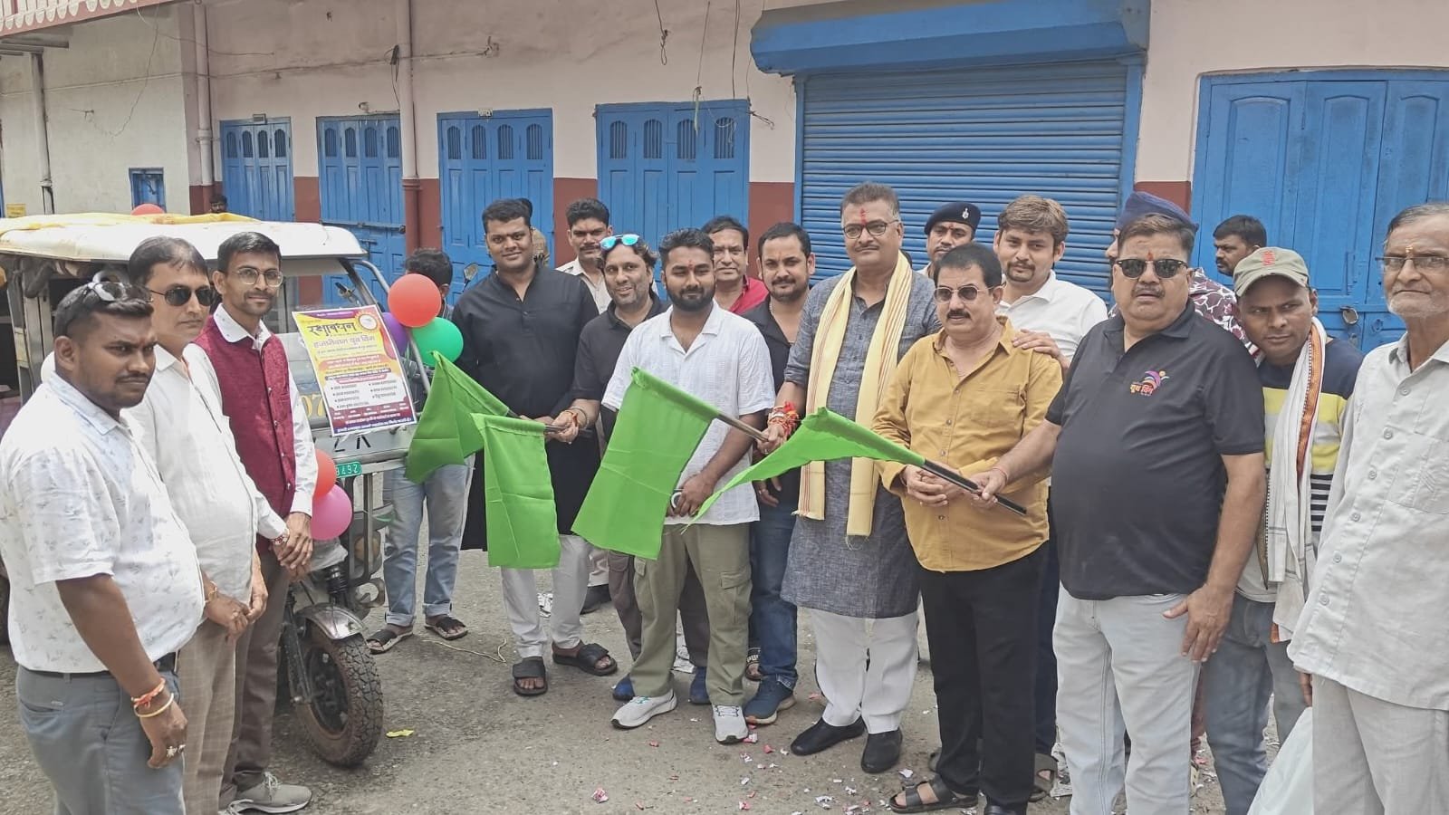 अनोखी पहल: हजारीबाग यूथ विंग के द्वारा रक्षाबंधन के अवसर पर माता बहनों के आवागमन सुगम हेतु नि:शुल्क सात टूक टूक सेवा