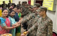 महिला मोर्चा भाजपा नेत्रियों के द्वारा राखी के अवसर पर सिख सैनिकों को रक्षासूत्र बांधी