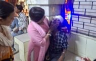 सड़क दुर्घटना में दो बहनें गंभीर रूप से घायल