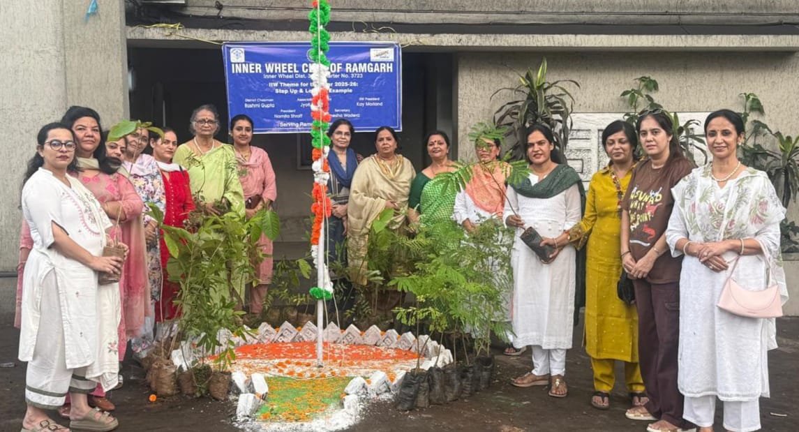 औद्योगिक क्षेत्र में पेड़ पौधे लगाना अत्यंत आवश्यक: नमिता सर्राफ