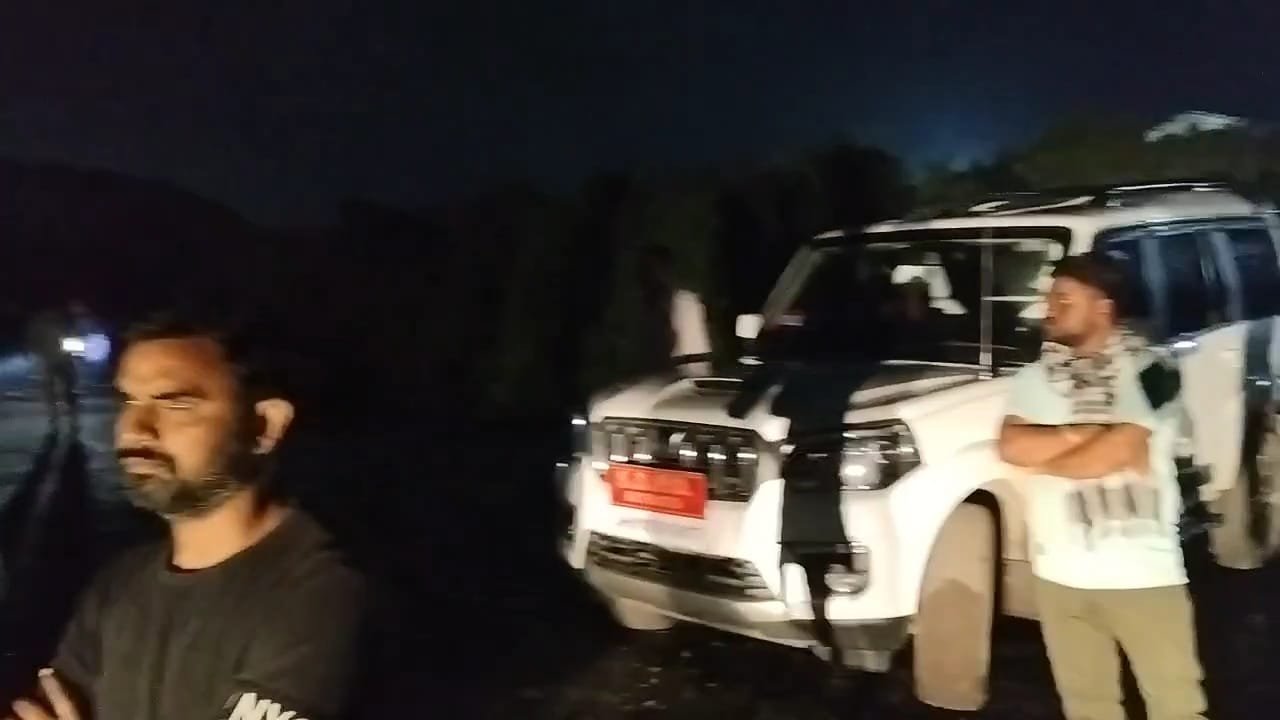 सीसीएल सयाल प्रोजेक्ट के बेस कैंप में फायरिंग