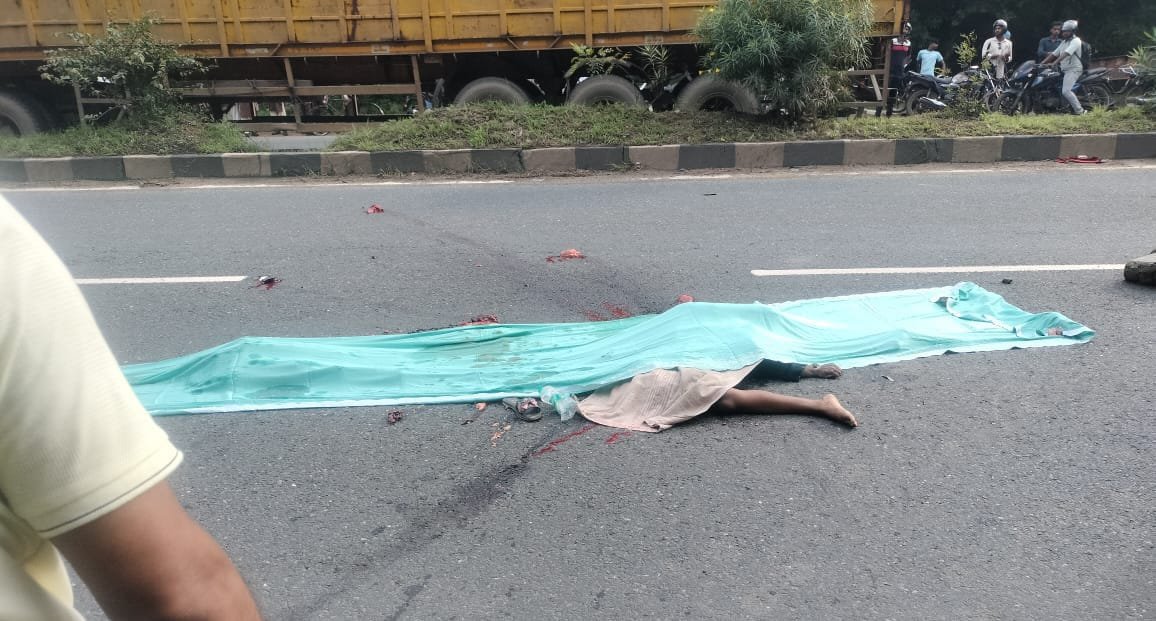 रामगढ़ रांची मार्ग पर घाटी में फिर एक बार दुर्घटना,एक की मौत