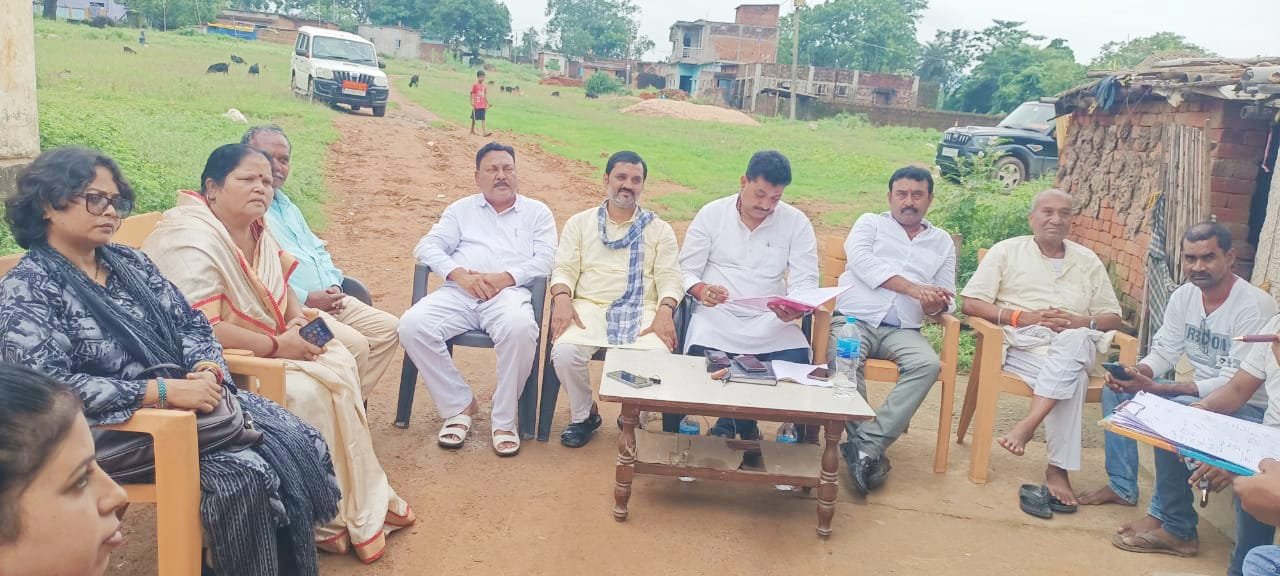 पतरातू साँकूल में पंचायत एवं बुथ कमेटी के पुर्ण गठन हेतु एक महत्वपूर्ण बैठक संपन्न