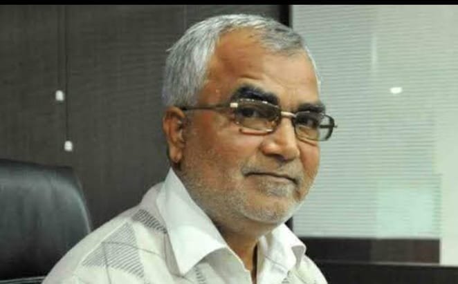 पूर्व मुख्यमंत्री ने हरिनारायण सिंह के निधन पर शोक व्यक्त किया